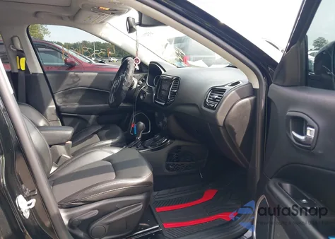 2018 Jeep Compass Altitude 4X4 from USA, damaged, VIN 3C4NJDBB2JT479373